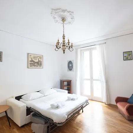 Splendido Trilocale A 400m Dalla Stazione Apartament
