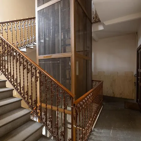 Apartament Splendido Trilocale A 400m Dalla Stazione *